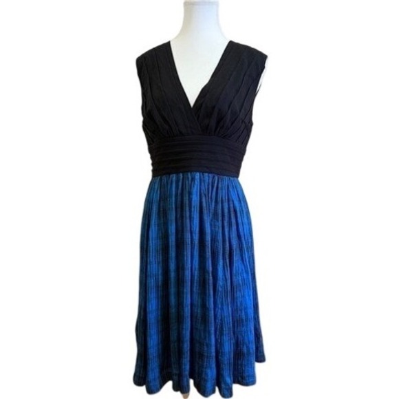 Tracy Reese Dresses & Skirts - Tracy Reese Fit and Flare Dress 10 Blue Black Plaid Pleated Sleeveless Cocktail
